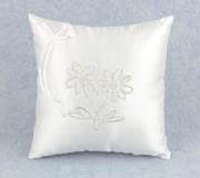 C2504 - Daisy Ring Pillow Reg. $35.99 NOW $19.99