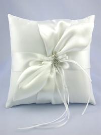 3028-9 Love Interlude Ring Pillow $34.99