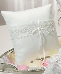 7158 Sweet Art Ring Pillow $29.98