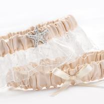 11255 Destination Romance Garter Set