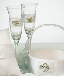 7201 Classic Double Heart Champagne Toasting Flutes