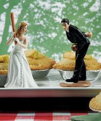 8662-3 Baseball Couple Cake Topper