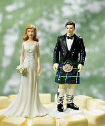 9015 Groom in Kilt Cake Topper