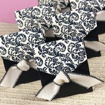 22054 Black & Ivory Flourish Favour Boxes