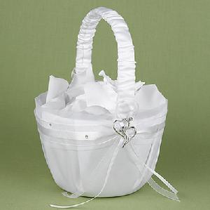 10032 Heartfelt Whimsy Flower Girl Basket