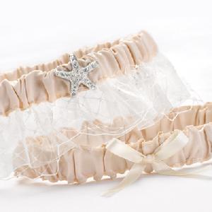 11255 Destination Romance Garter Set