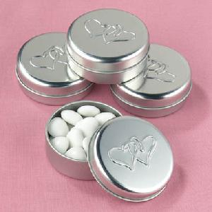 12455 Linked at the Heart Favour Tins