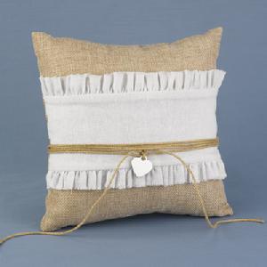 20521 Rustic Romance Ring Pillow