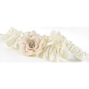 20555 Love Blooms Garter Set