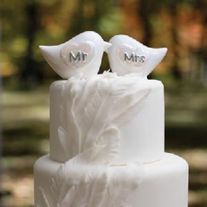 20764 Porcelain Love Birds Cake Topper