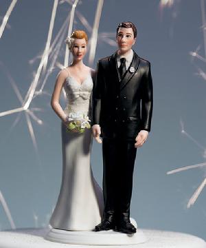 8664 Love Pinch Couple Cake Topper