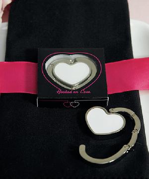 8711 White Heart Shaped Purse Hook