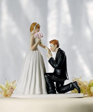 9084 Cinderella Moment Cake Topper